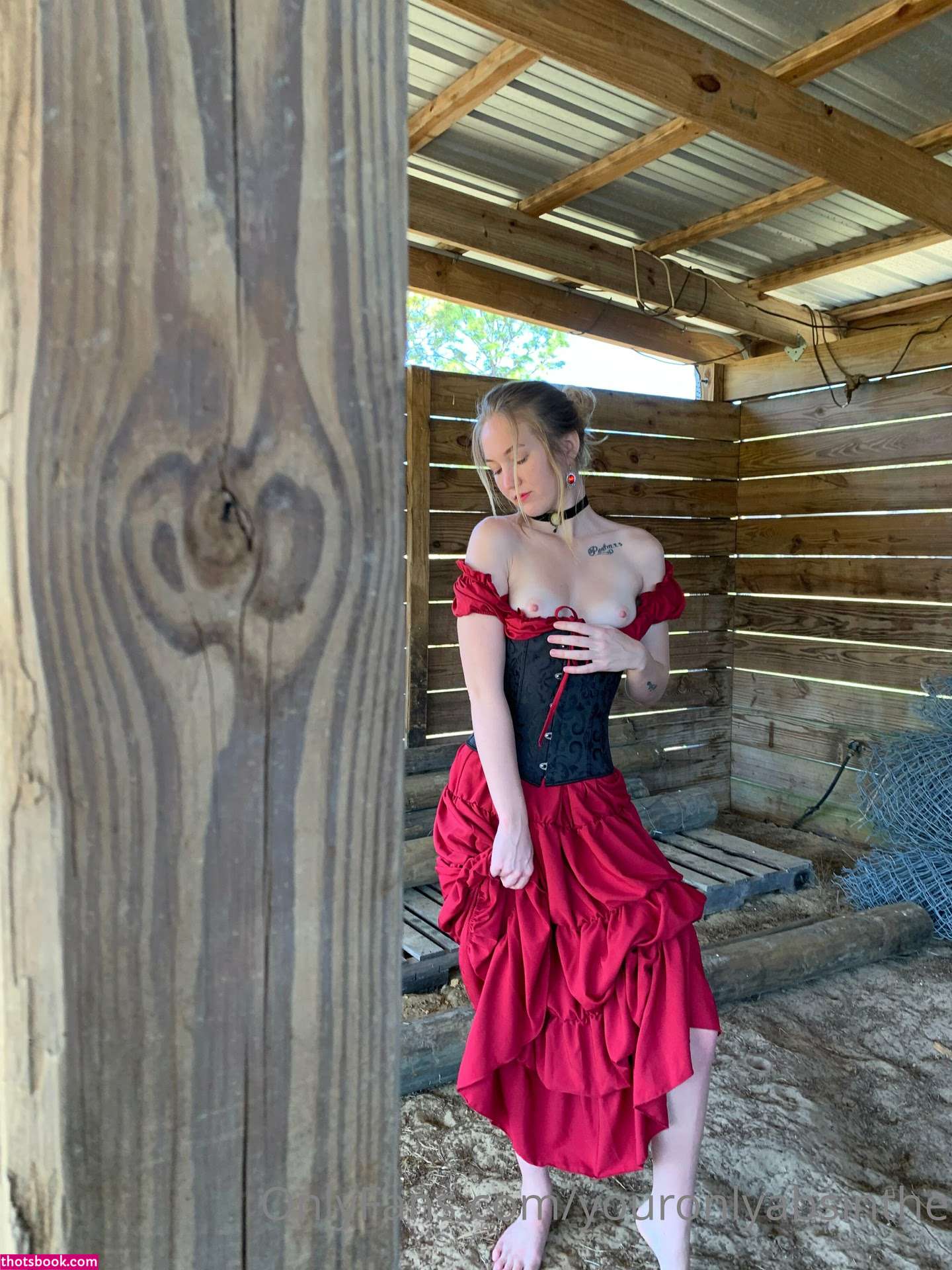 Youronlyabsinthe Photo #74