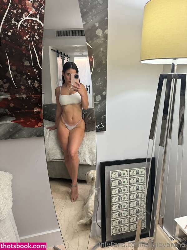 Angie Varona Photo #218