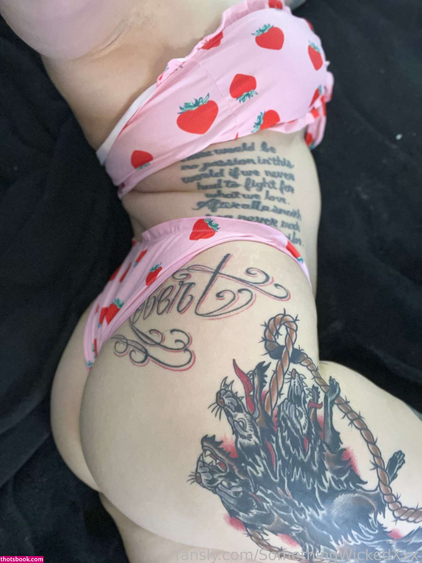 Somethingwickedxxx Photo #26