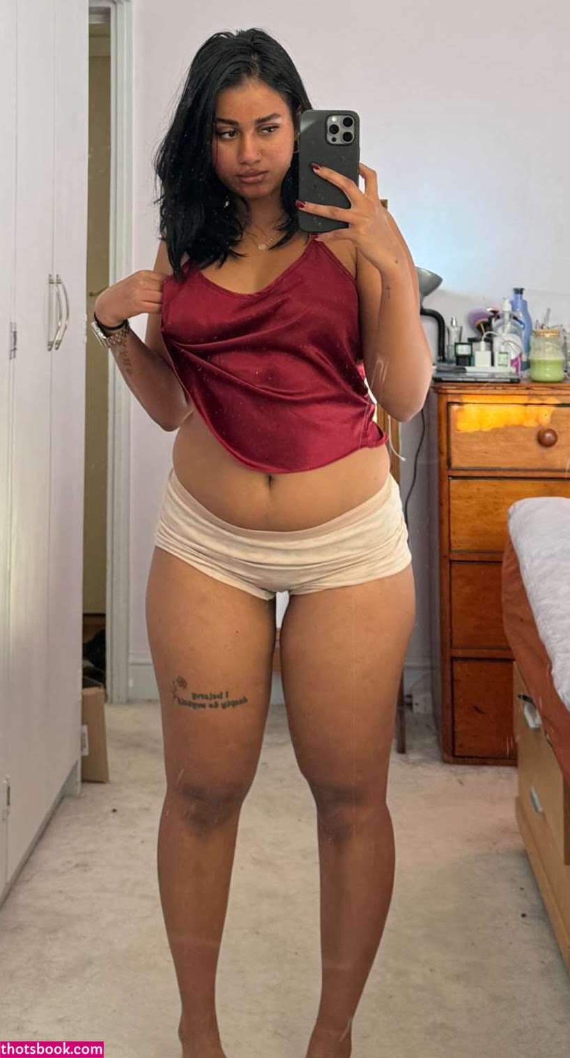 senoritasara Photo #9