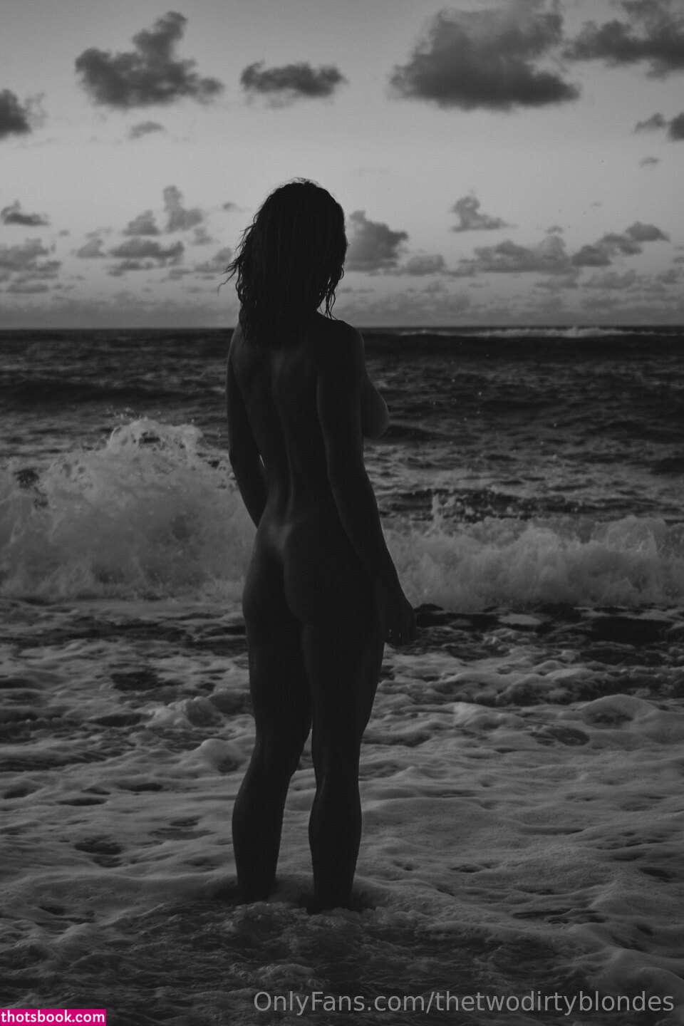 thetwodirtyblondes Photo #3