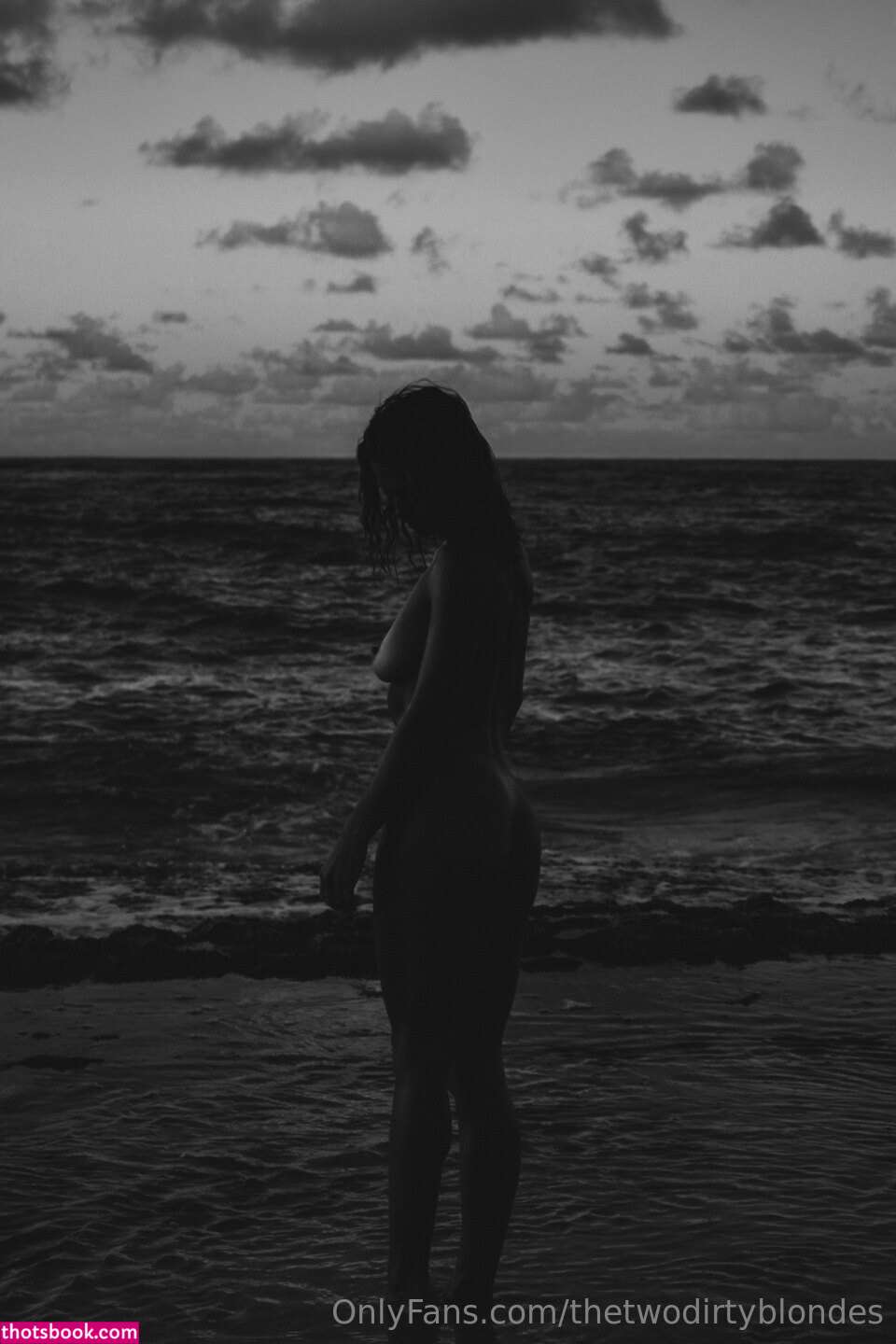 thetwodirtyblondes Photo #7