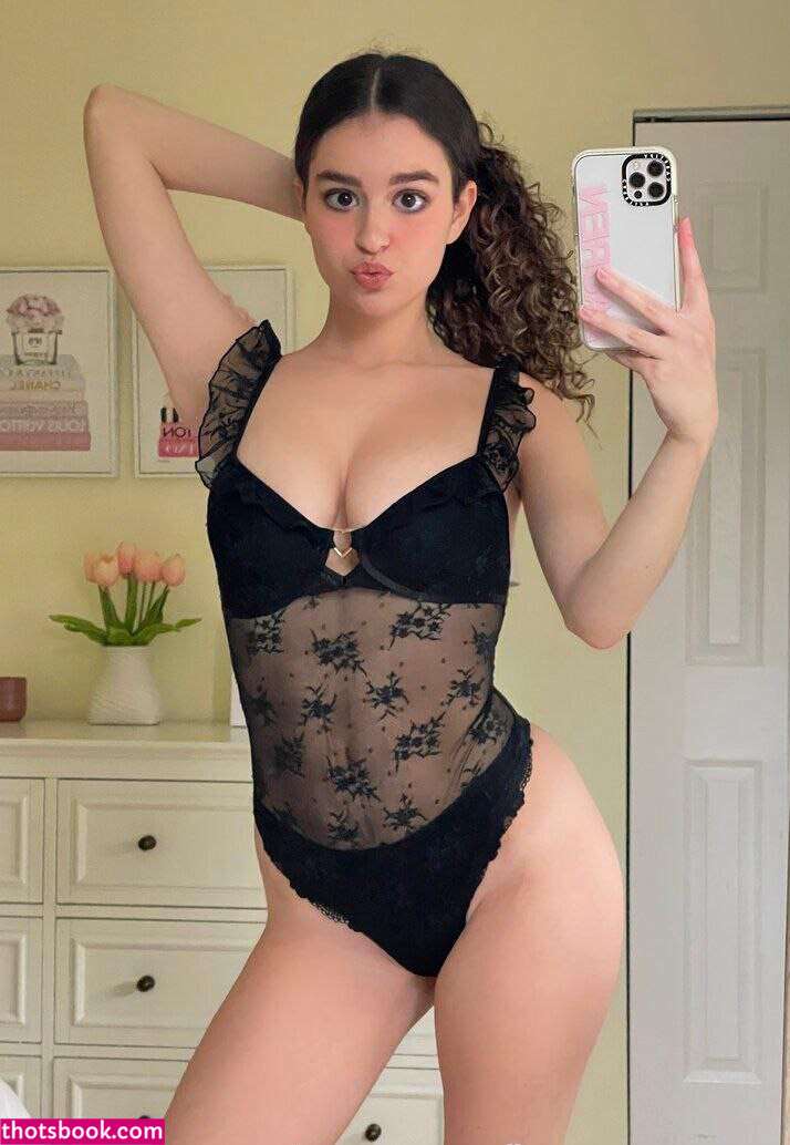 Lauren Aspyn Photo #14