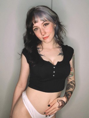 Lilhoneybeee Photo #13