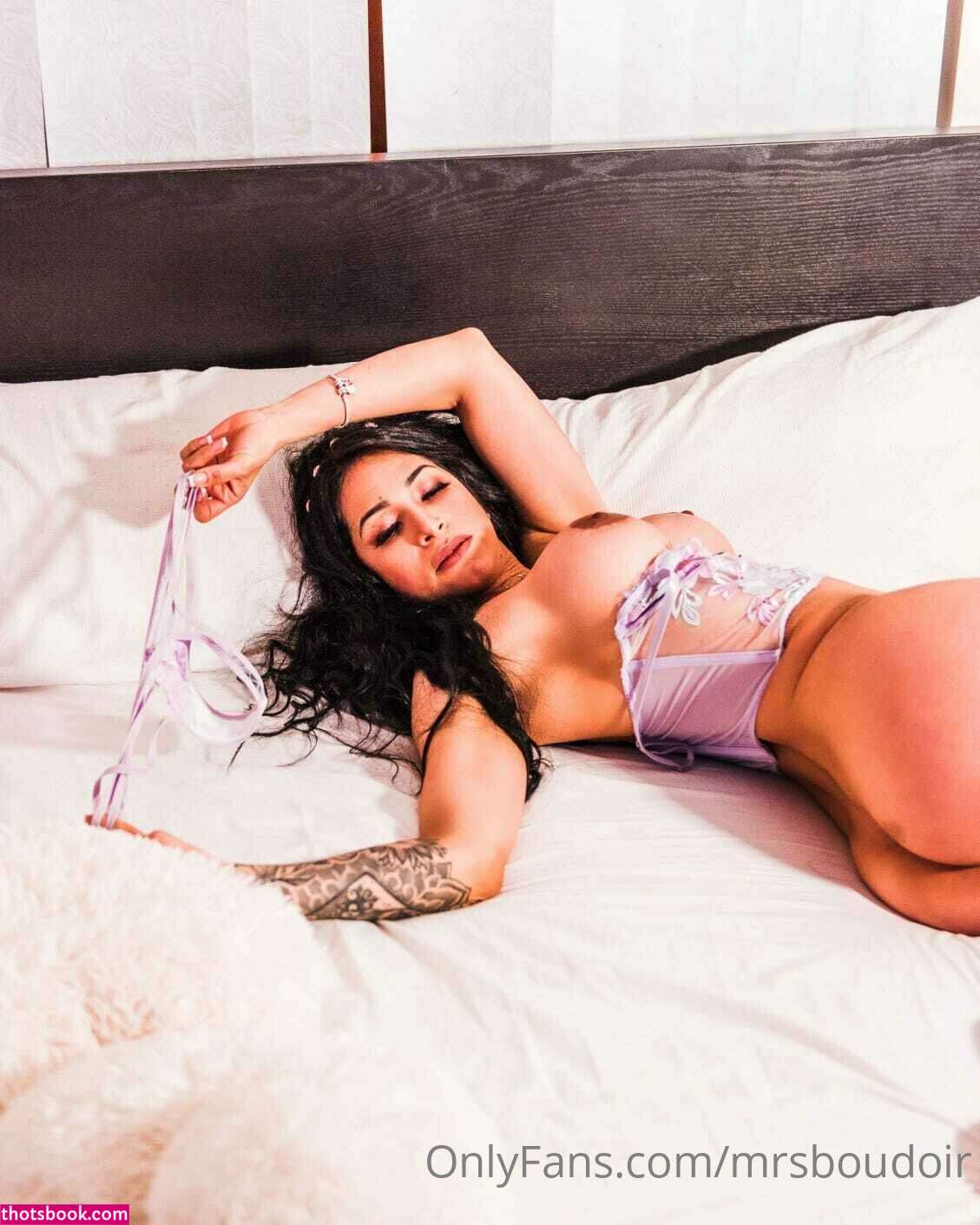 Ruth Medina Photo #108