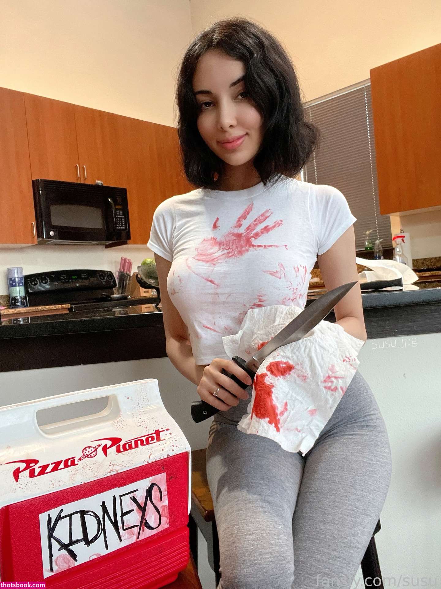 Swimsuit Succubus Photo #26