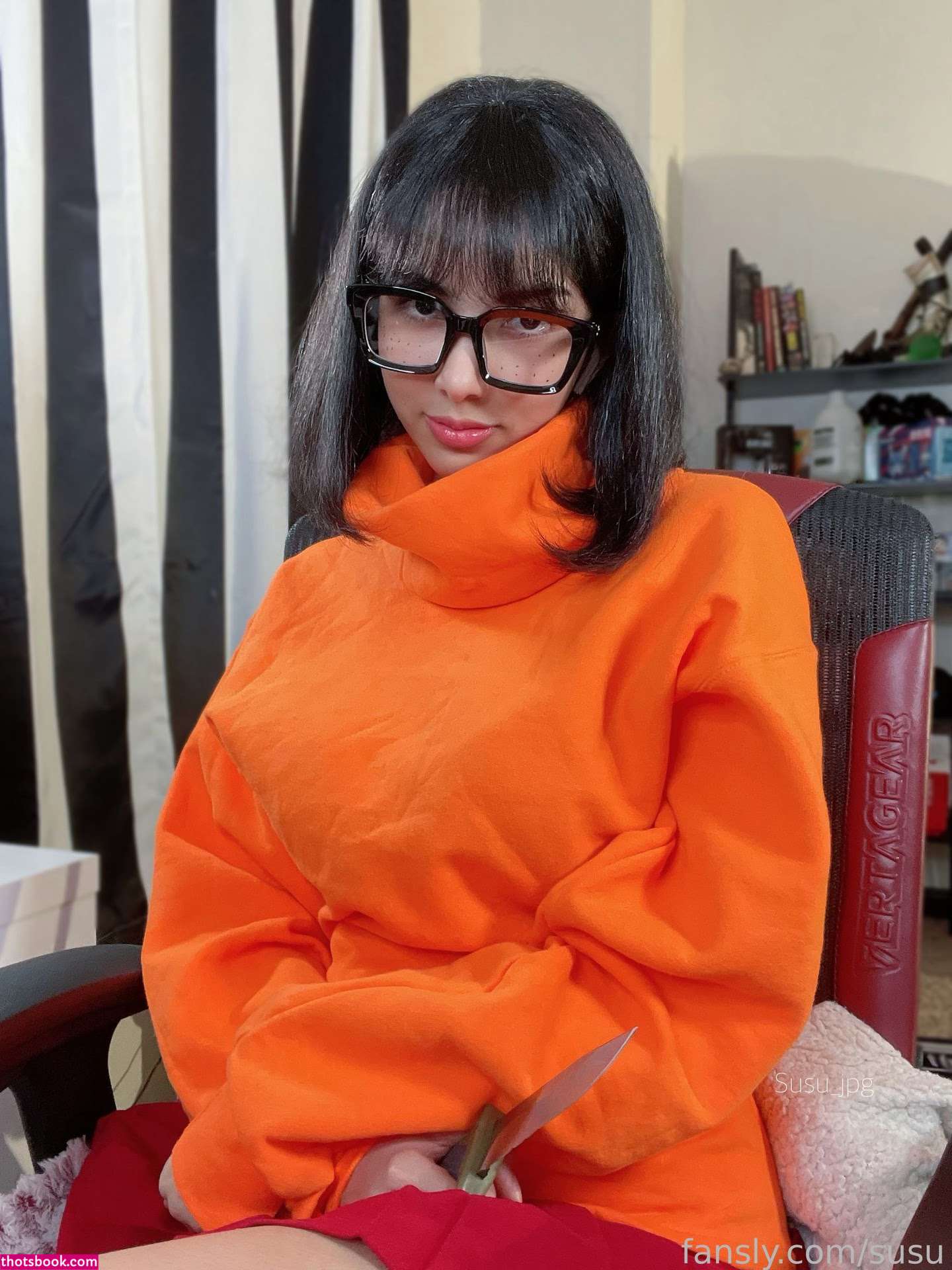 Swimsuit Succubus Photo #28