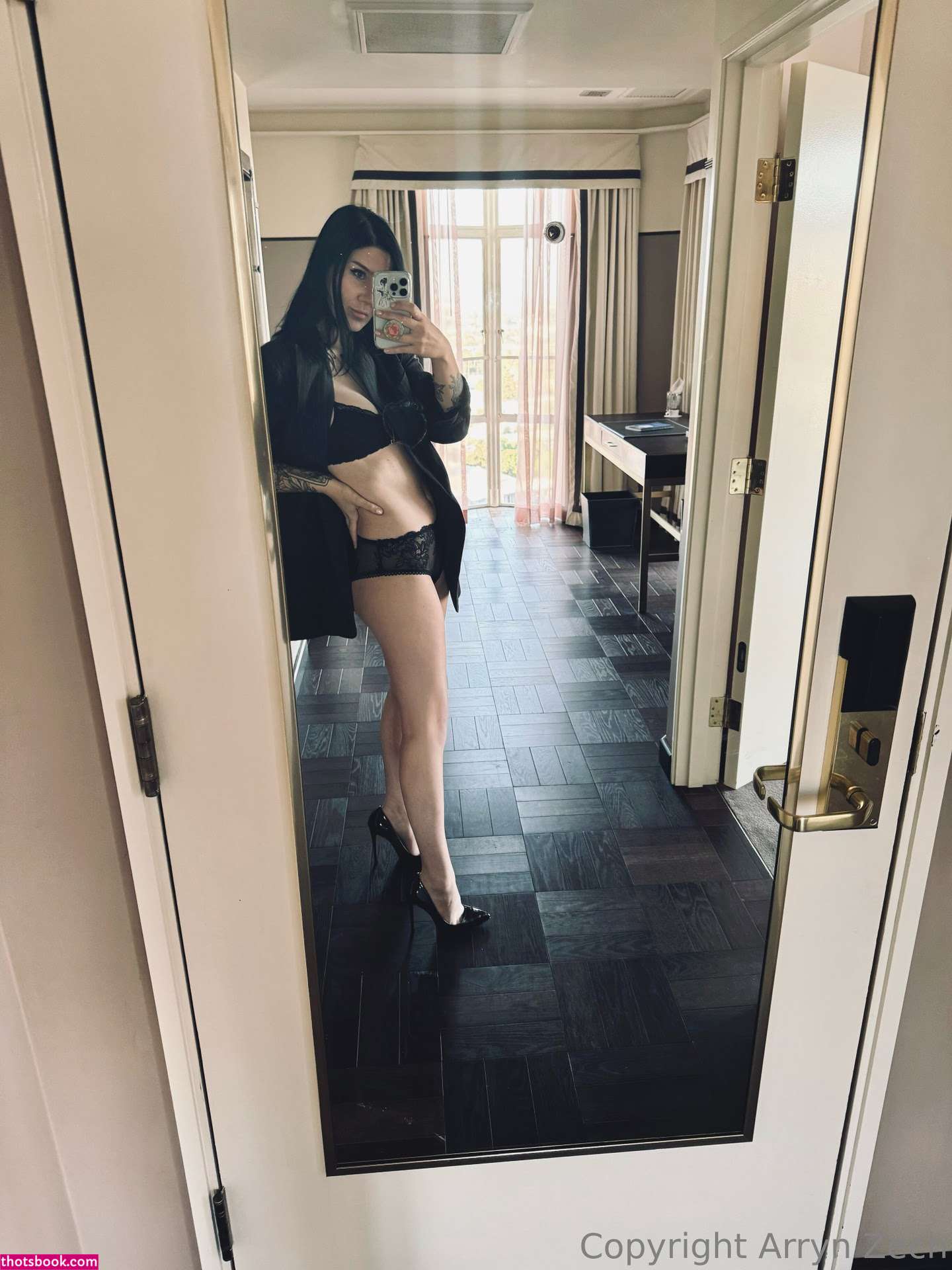 Arryn Zech Photo #612