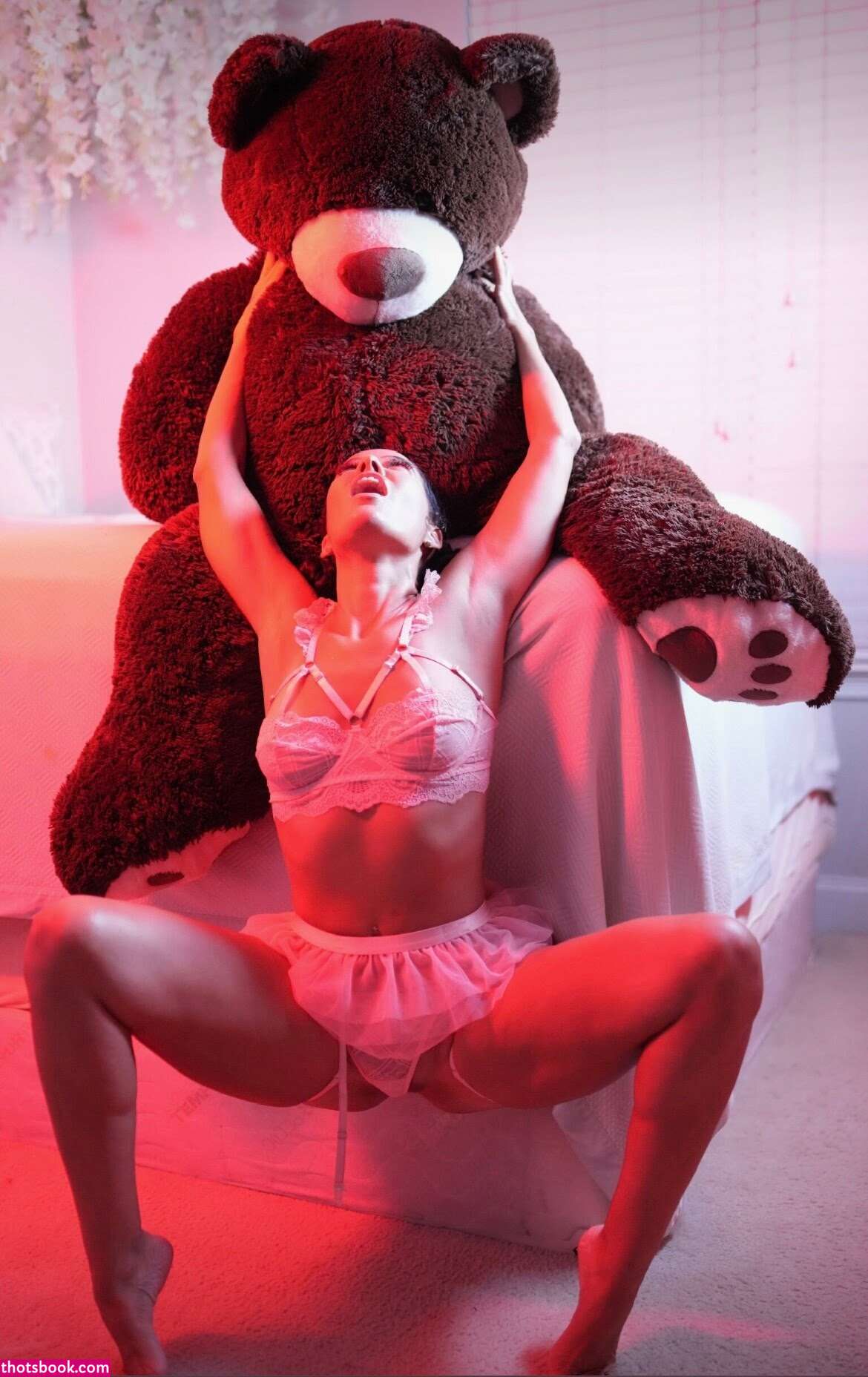 Sexyredmagiccity Photo #153