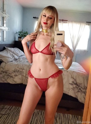 Manzi Deyoung Photo #24