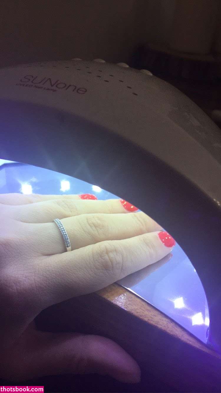 Mirbee Mirella Photo #18