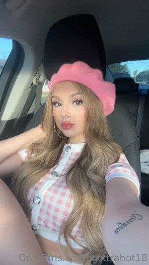 xxxtrahot18 Photo #10