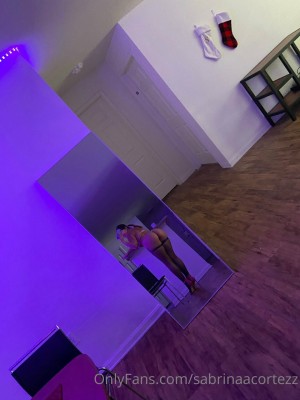 sabrinaacortezz Photo #50