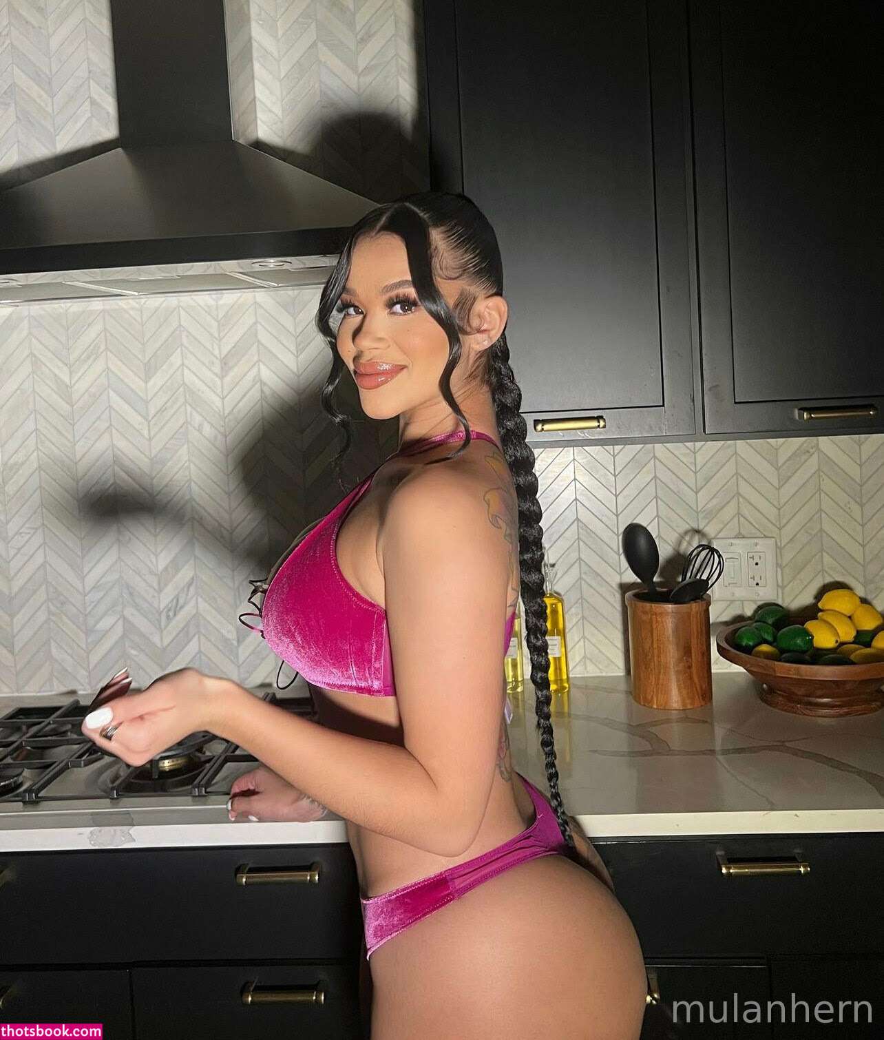 Mulan Hernandez Photo #1