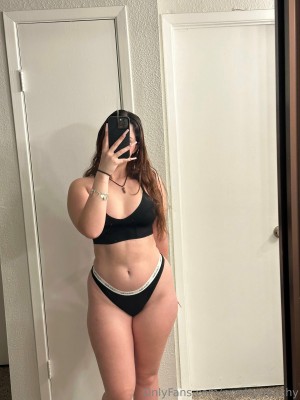 prrettypeachy Photo #17