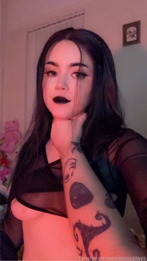 Eeveecosplays Photo #101