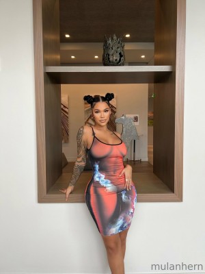 Mulan Hernandez Photo #42