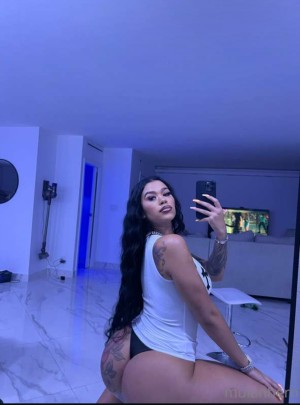 Mulan Hernandez Photo #81