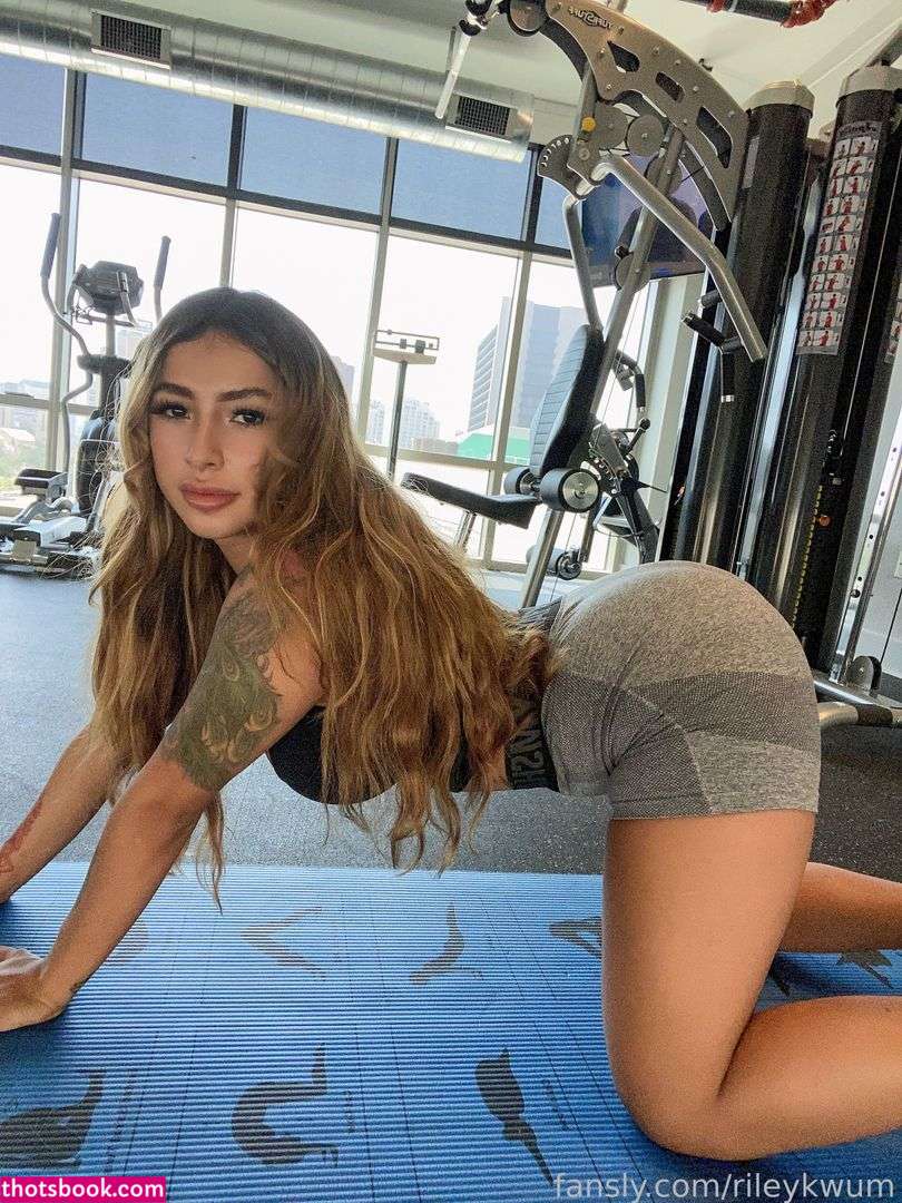 Rileykwums Photo #144