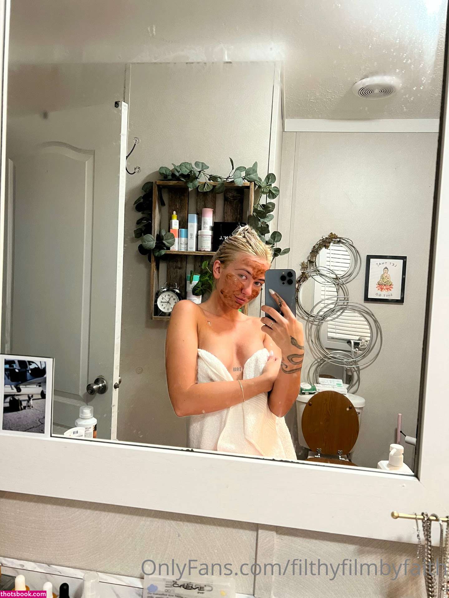 Faith Irving Photo #29