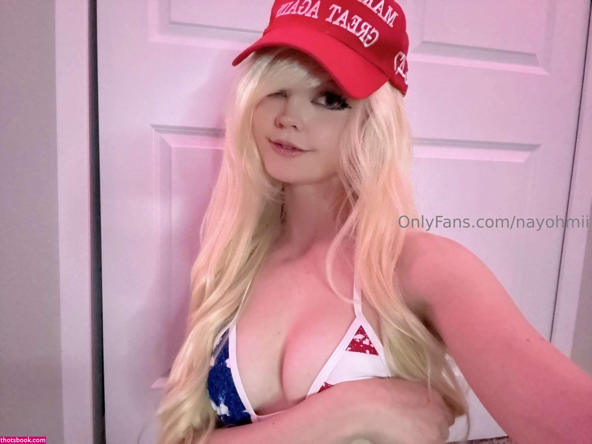 Strawbeariemilkk Photo #203