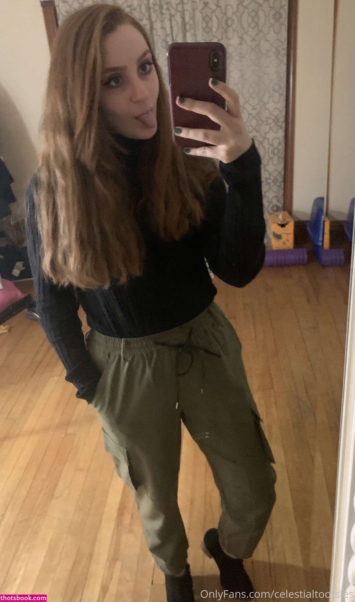 celestialtootsies Photo #65