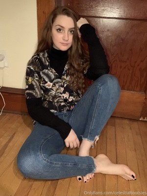 celestialtootsies Photo #77