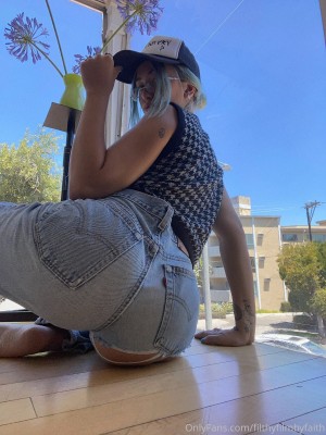 Faith Irving Photo #95