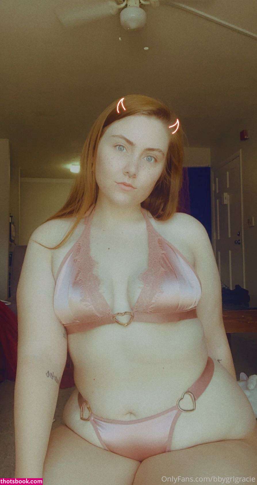 Graciesquirts Photo #65