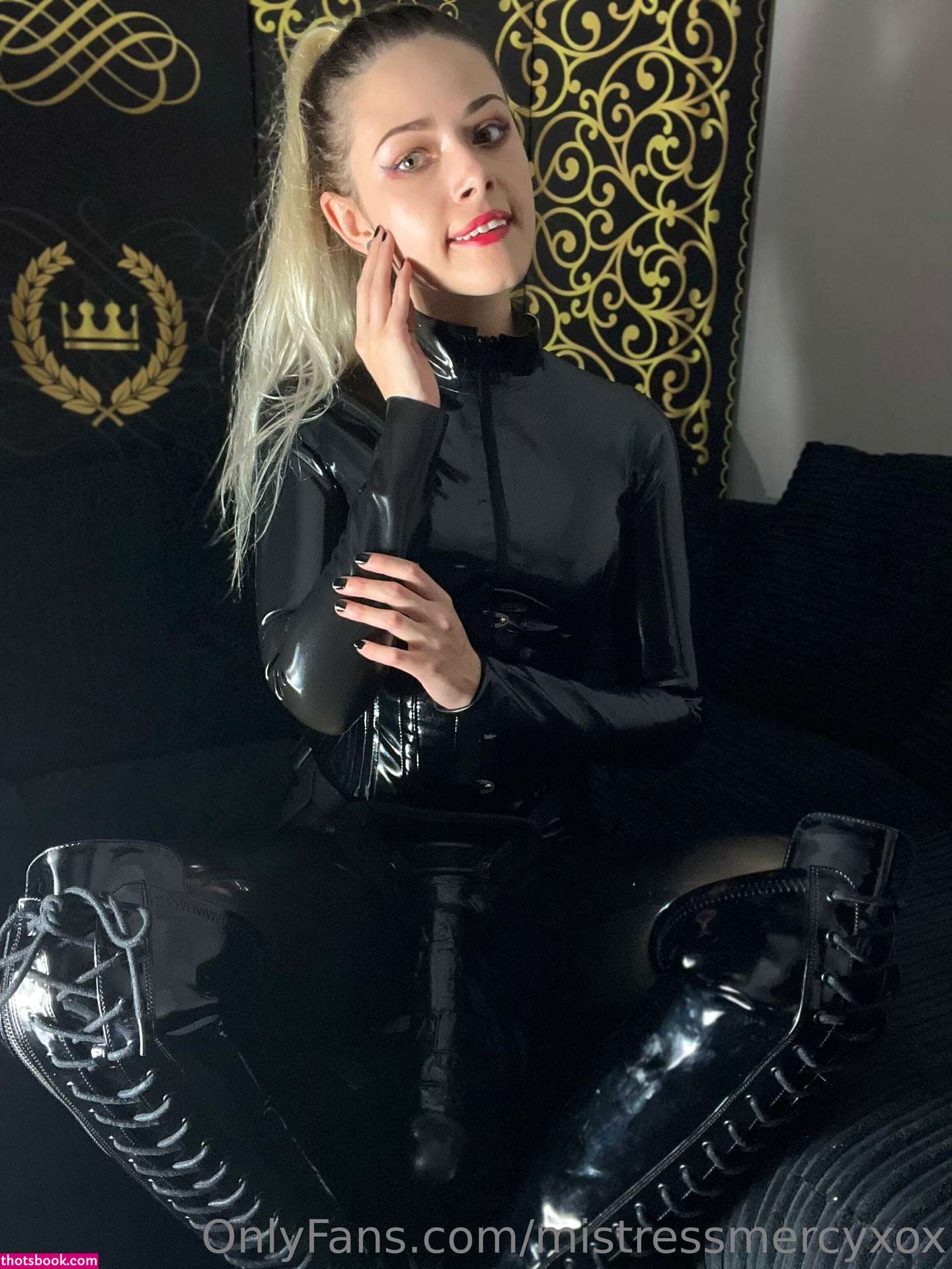 mistressmercyxox Photo #213