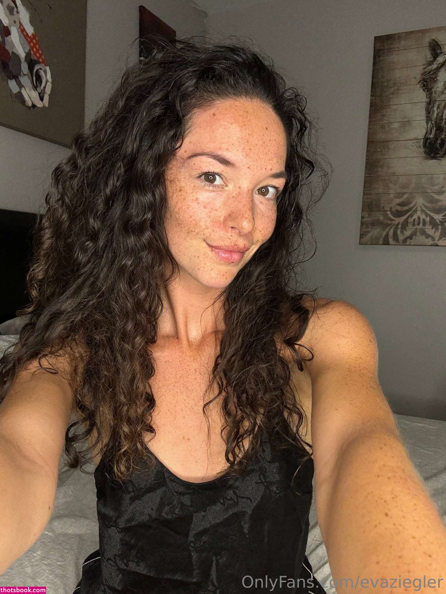 Eva Ziegler Photo #4