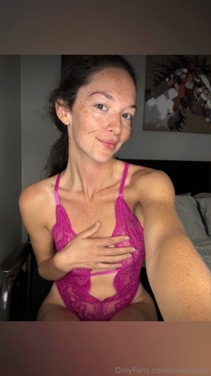 Eva Ziegler Photo #42