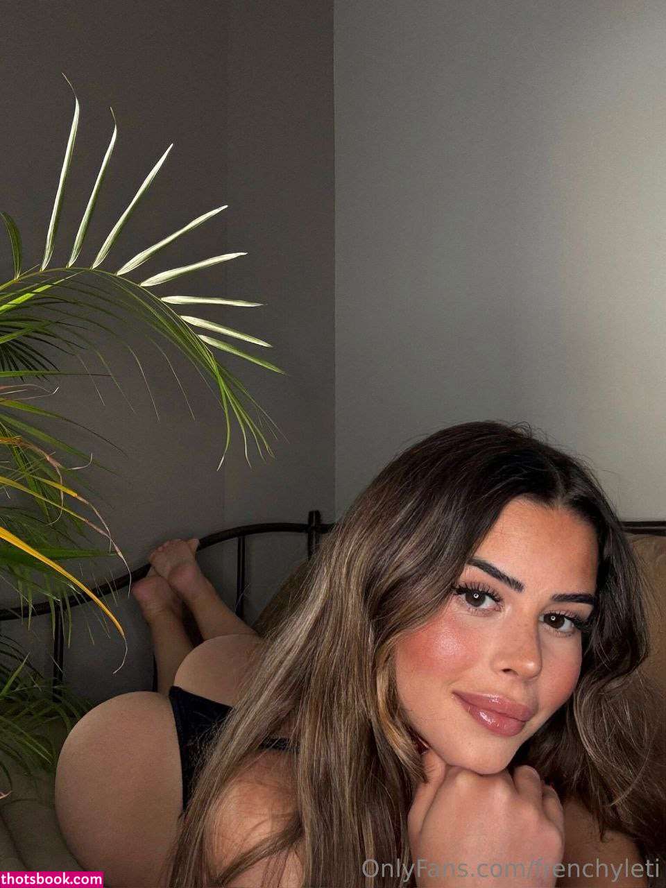 Frenchyleti Photo #112