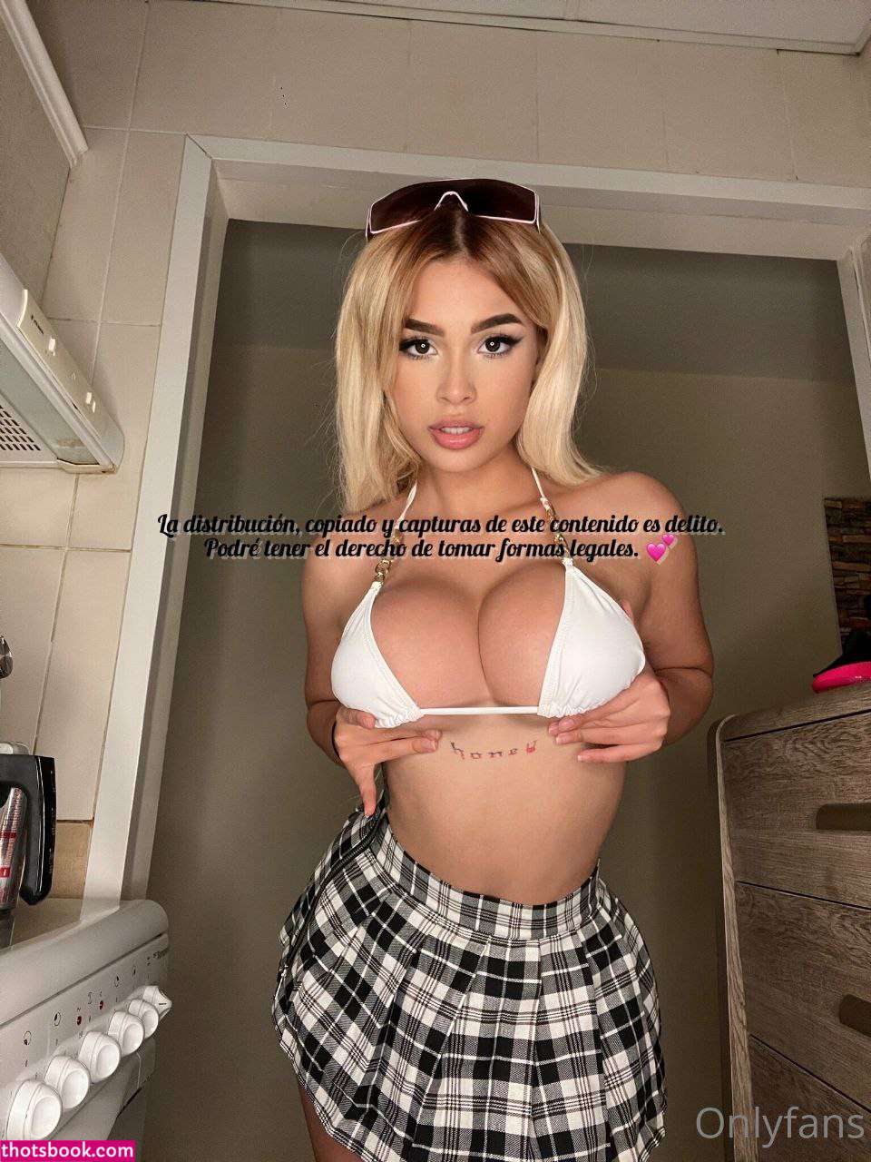 Maria Julissa Photo #59