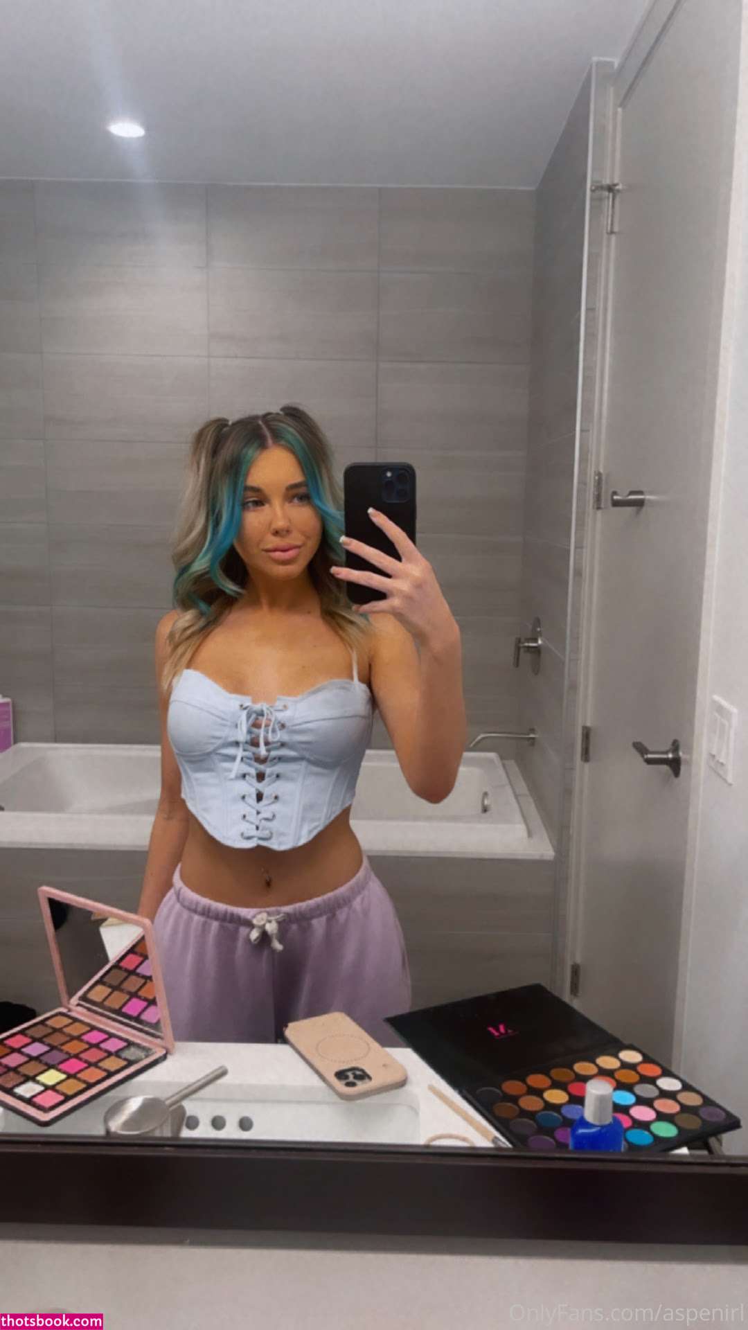 Aspen Ashley Photo #24