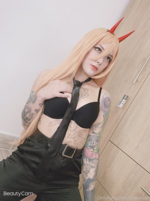 Laura Maya Photo #35