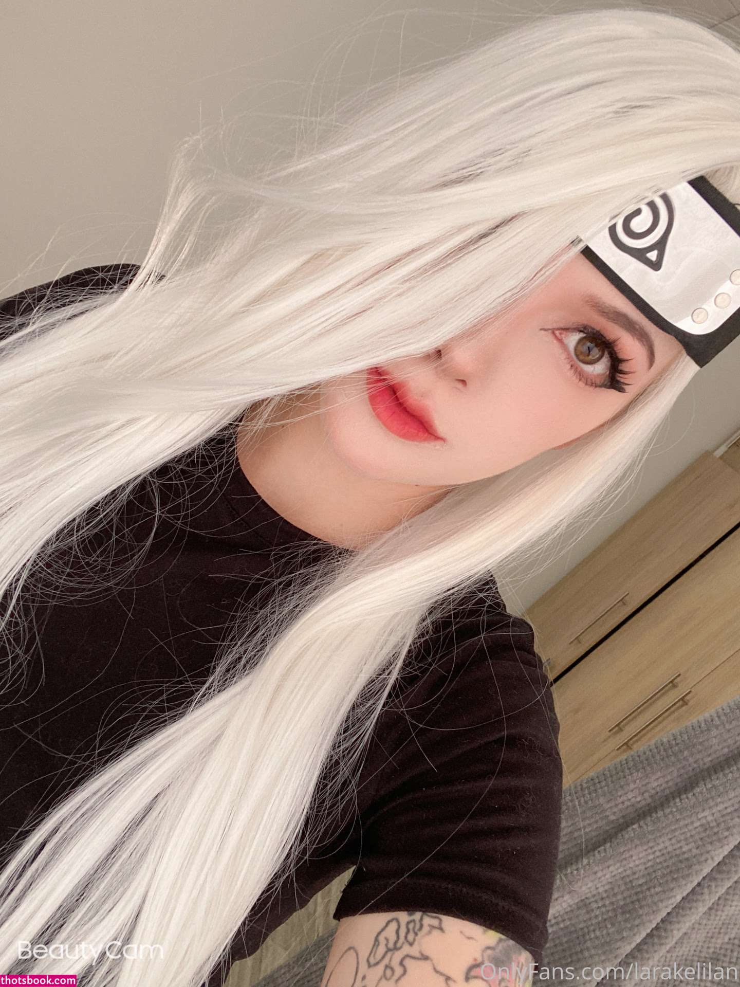 Laura Maya Photo #100