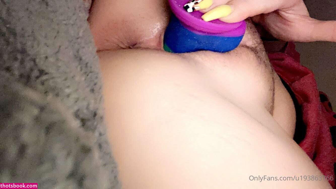 nicolethedirttracktrophygirl Photo #56