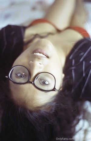 Nikki from The Normies Photo #12