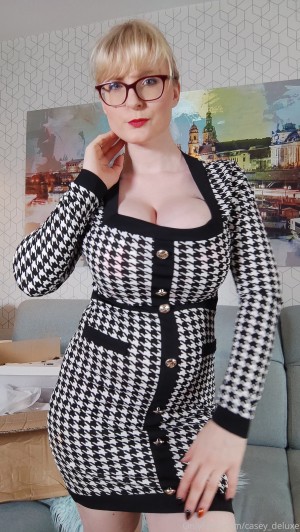 Casey Deluxe Post #12