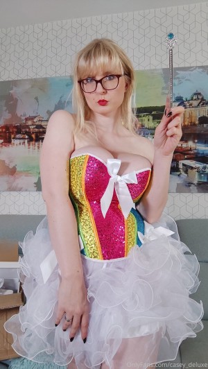 Casey Deluxe Post #13