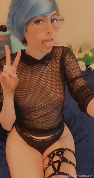 gathealien Photo #20