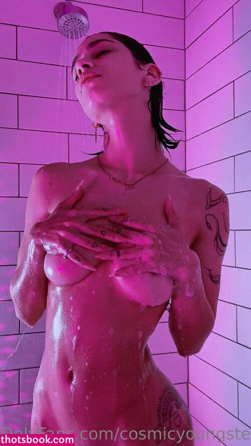 Cosmicyoungster Photo #92