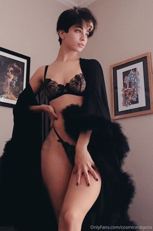 Cosmicyoungster Photo #122