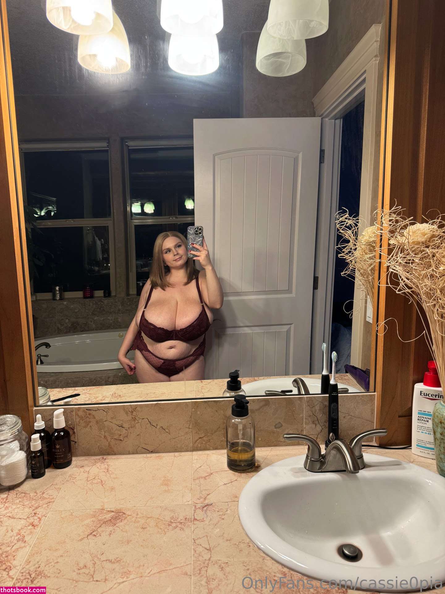 Cassie0pia Photo #329