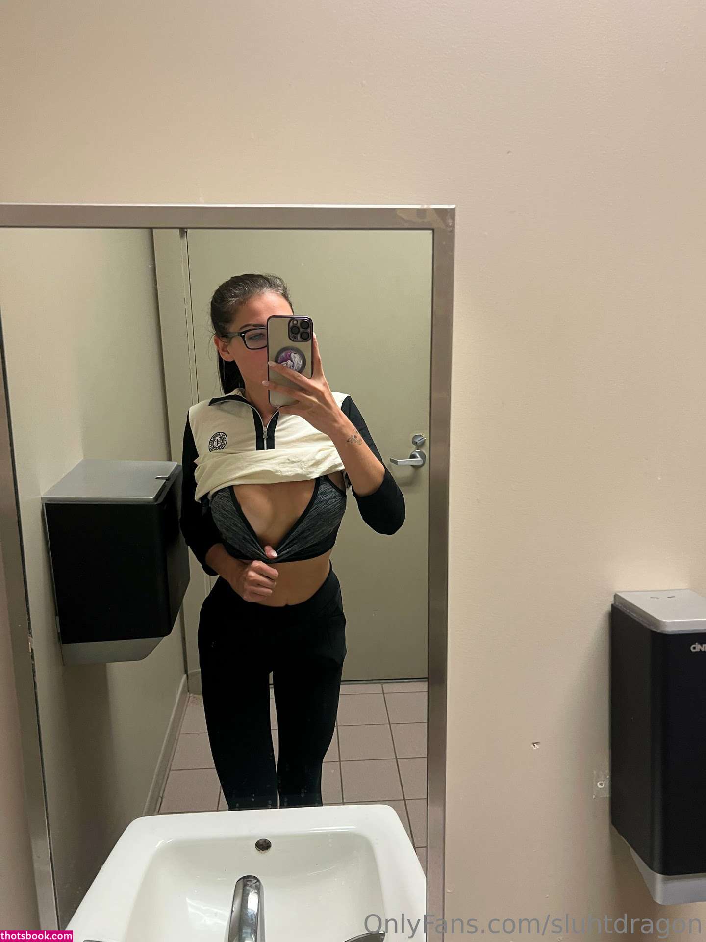 Makenzi Berg Photo #4