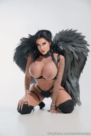 Lindi Nunziato Photo #265