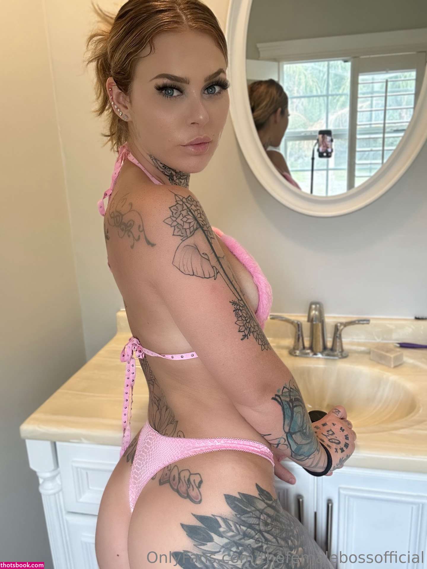 Thefemalebossofficial Photo #289