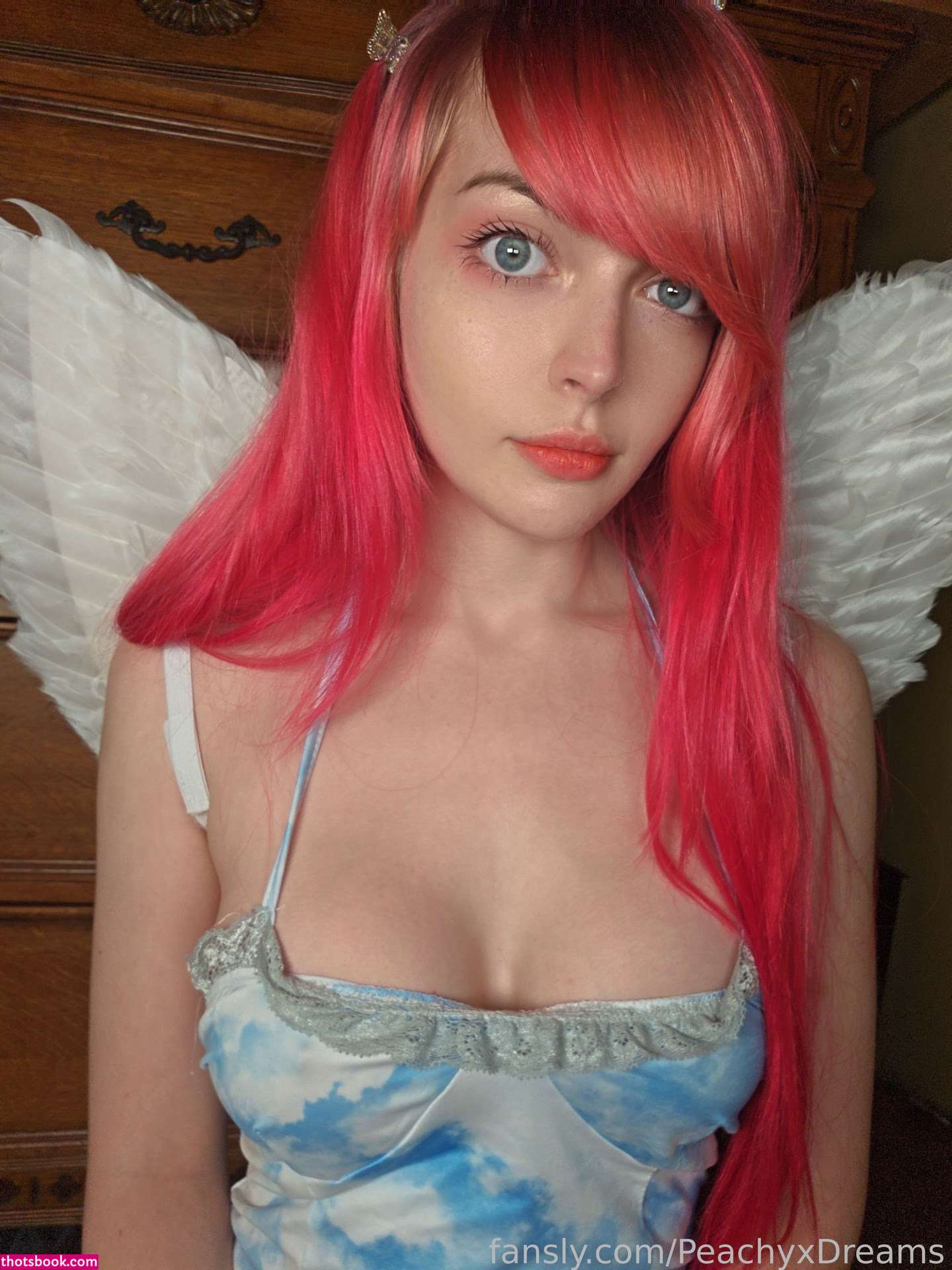 Peachyxdreams Photo #34