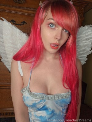 Peachyxdreams Photo #16